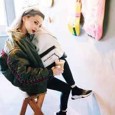 balenciaga speed trainer outfit women