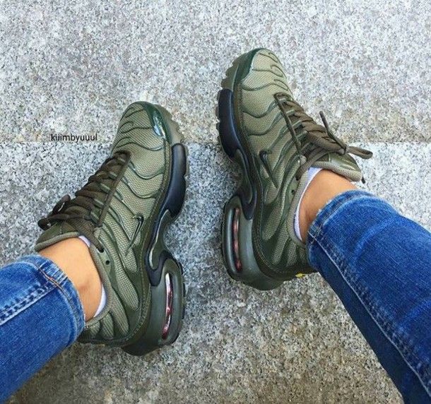 black green tns