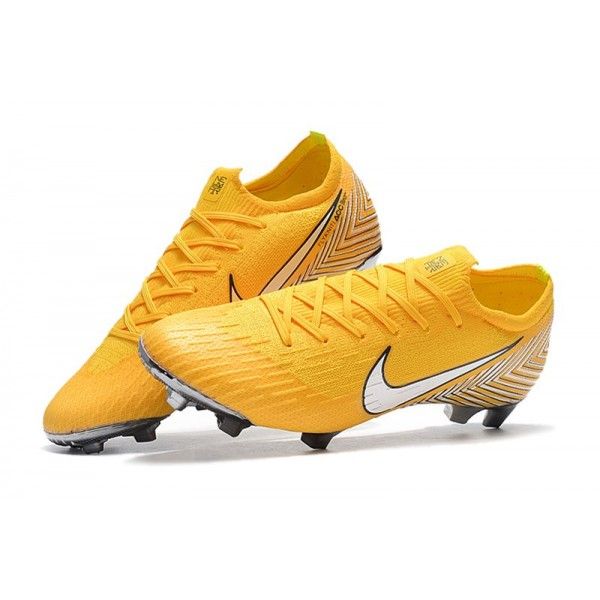 neymar soccer boots 2018