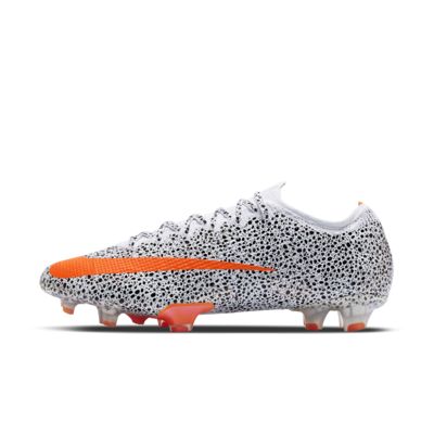 nike mercurial spikes