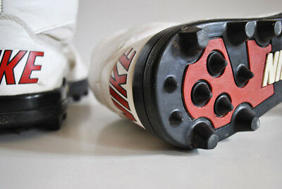 nike shark cleats 1990