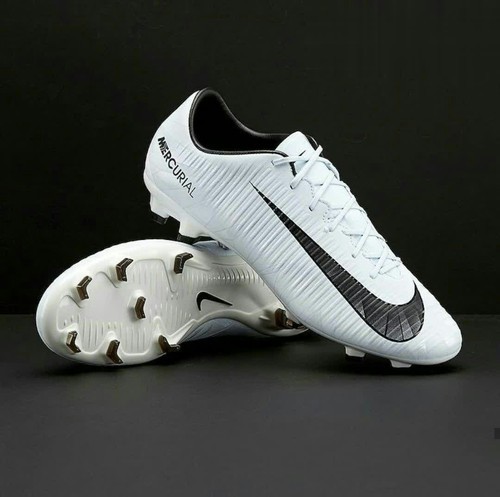 nike football studs below 1000