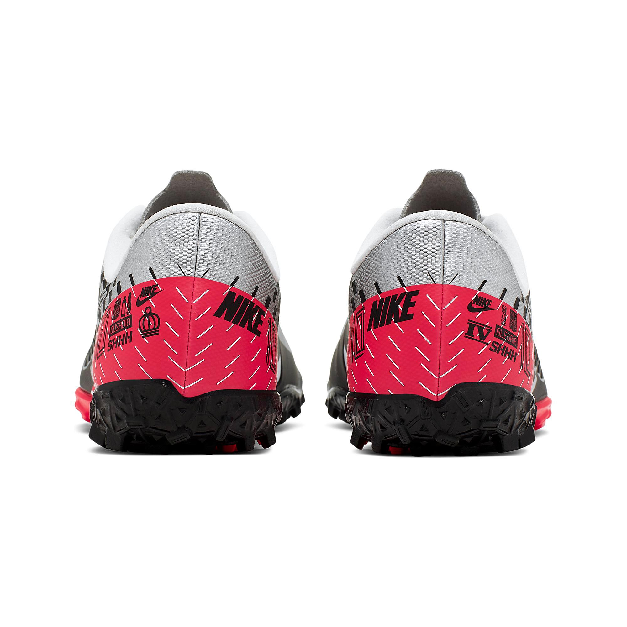 nike astro trainers junior