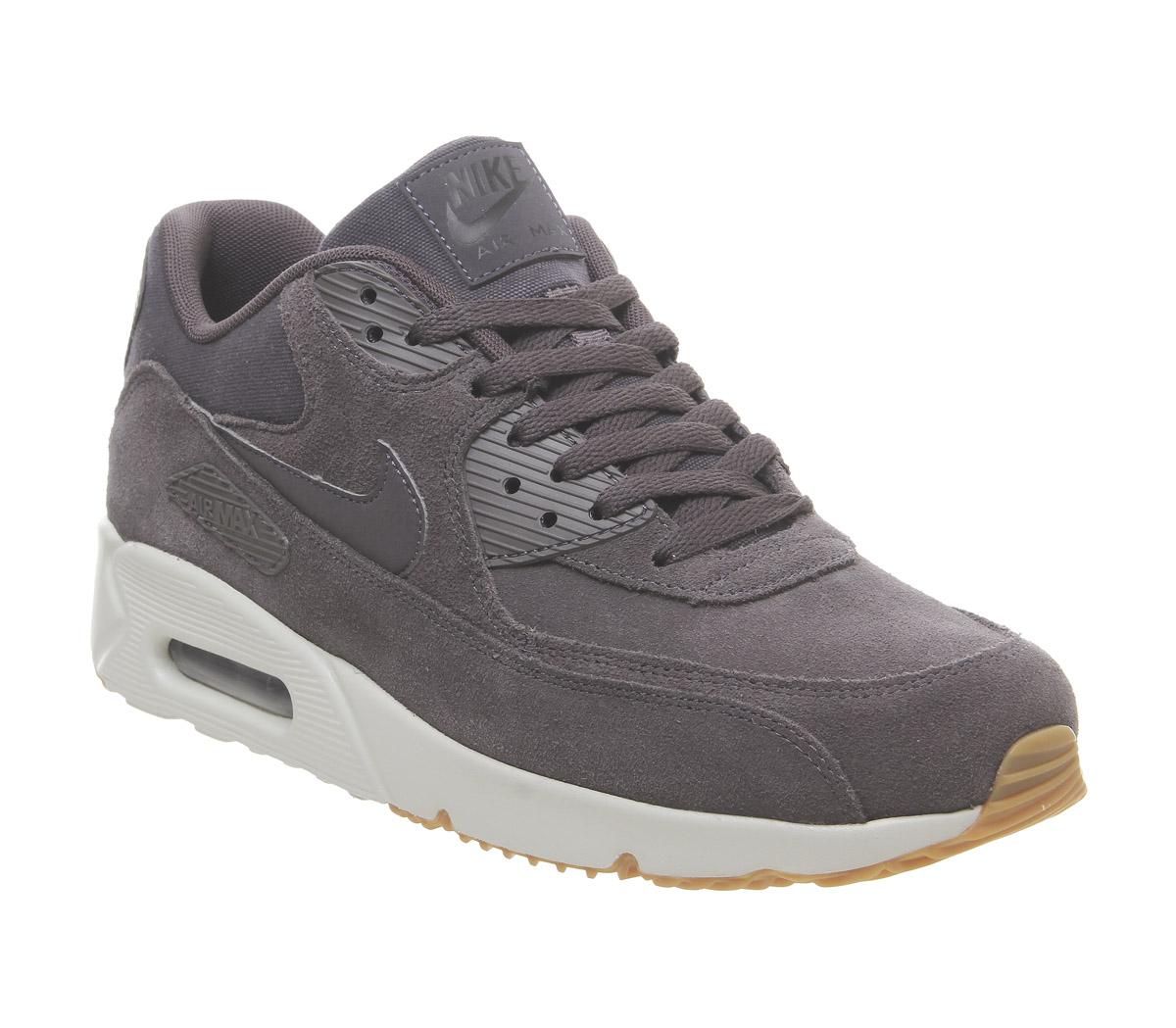 Nike Air Max 90 Ultra 2.0 Trainers 