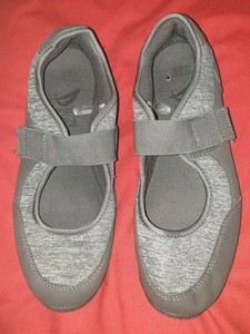 f\u0026f size 6 1/2 grey womens trainers 