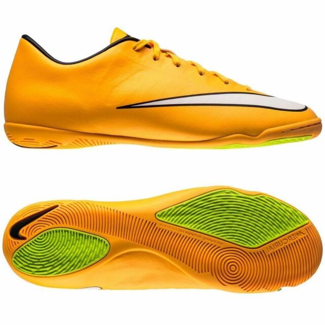nike soccer cleats 2014