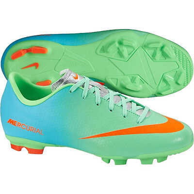 green nike football shoes