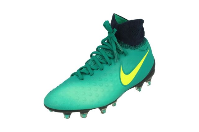 football cleats size 5.5