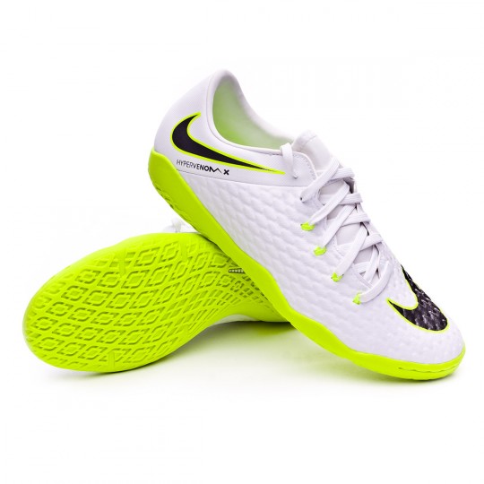 nike hypervenom flat sole