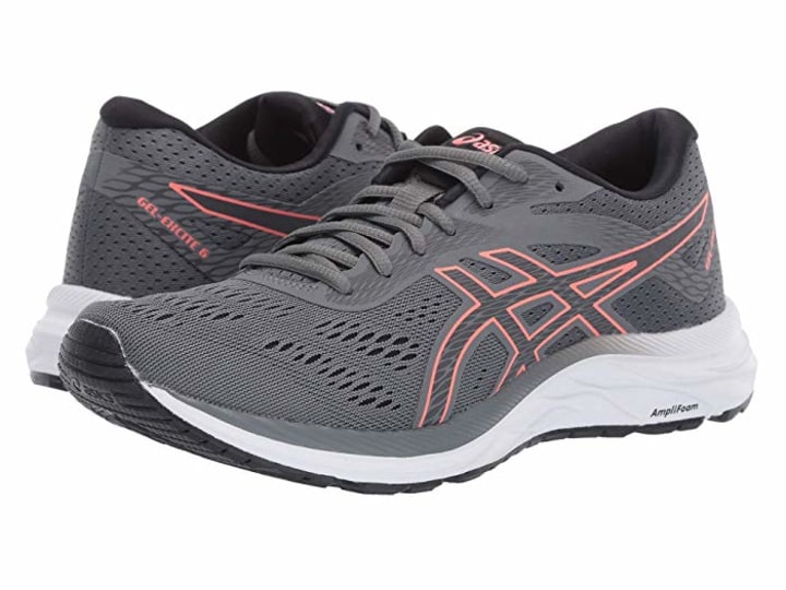 women's athletic shoes narrow width