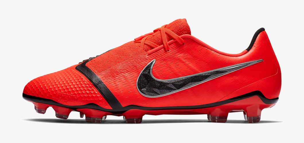 robert lewandowski football boots