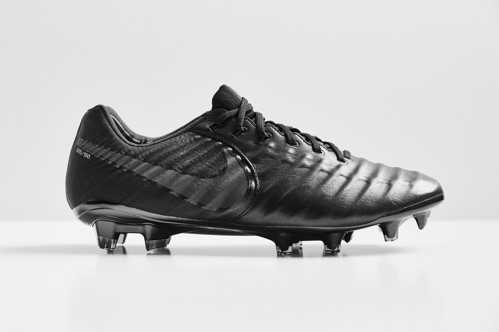 nike soccer boots 2017
