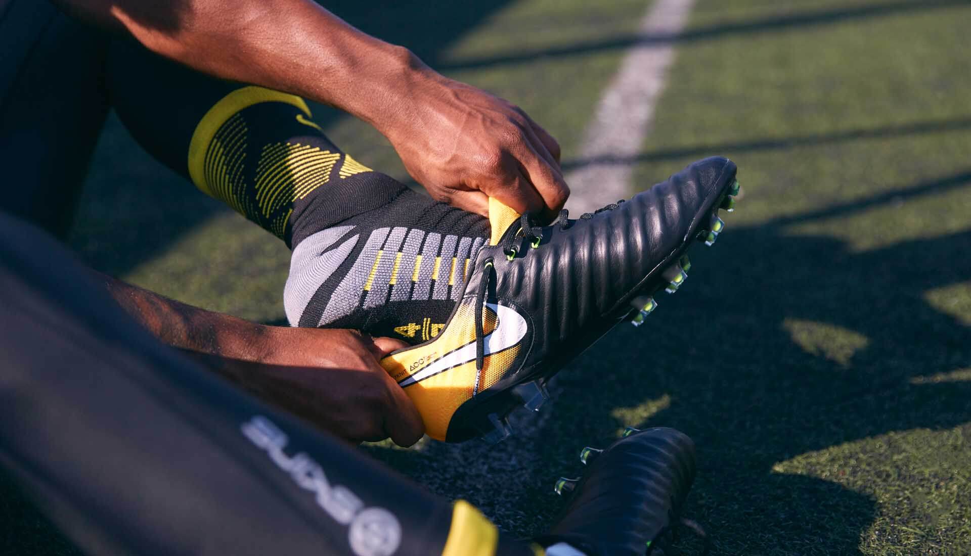 nike tiempo legend 7 flyknit