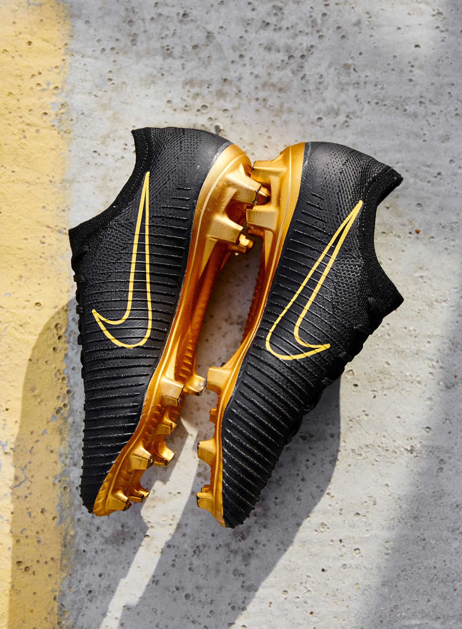 nike mercurial flyknit black and gold