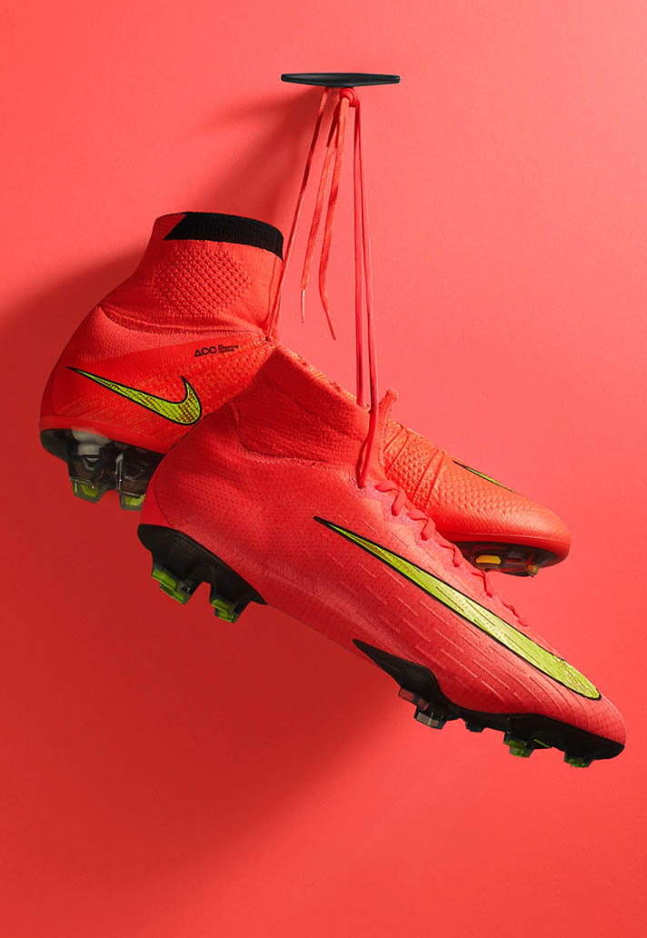 nike heritage football boots