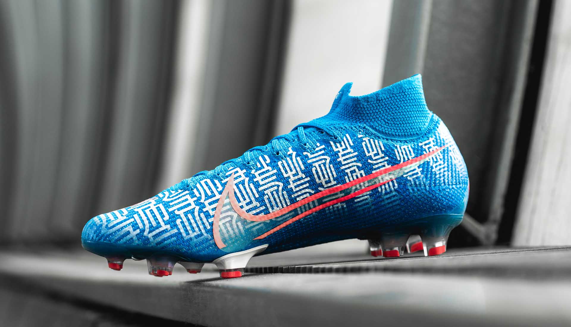 cr7 shuai boots