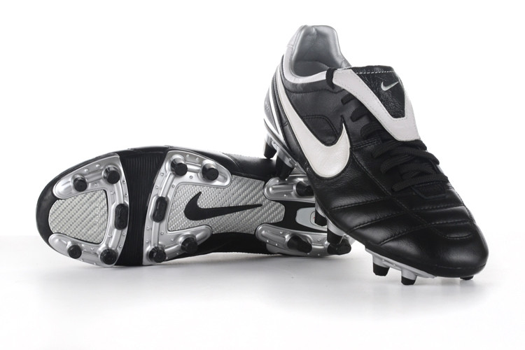 nike football boots original