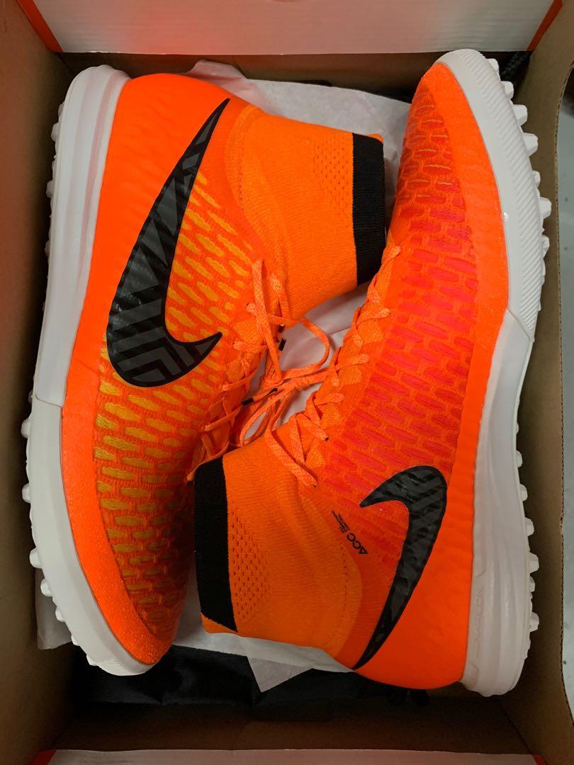 nike magista astro trainers