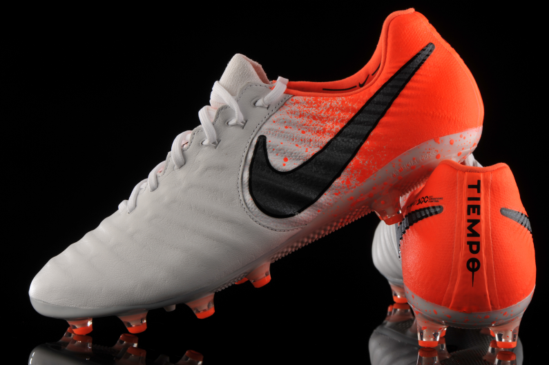 nike tiempo football cleats