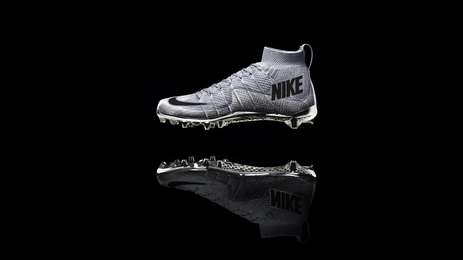 Nike Vapor Untouchable Cleat Merges 