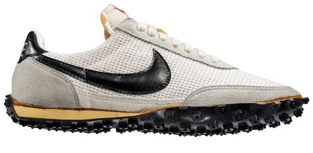 nike shark cleats 1990