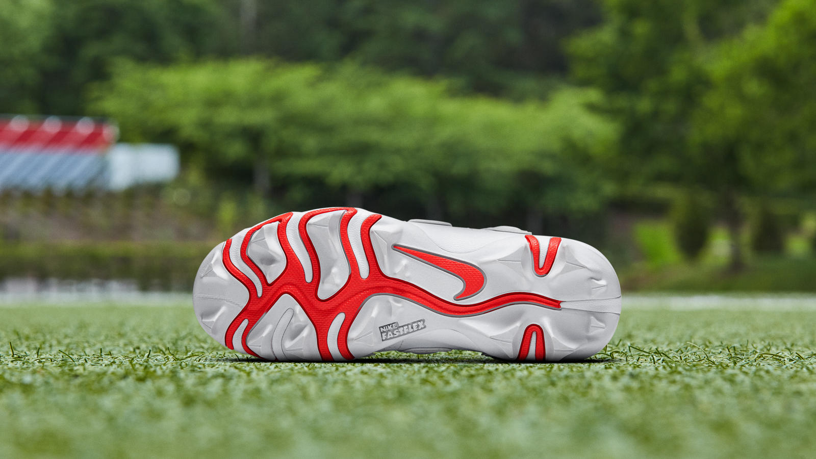 red nike untouchable cleats