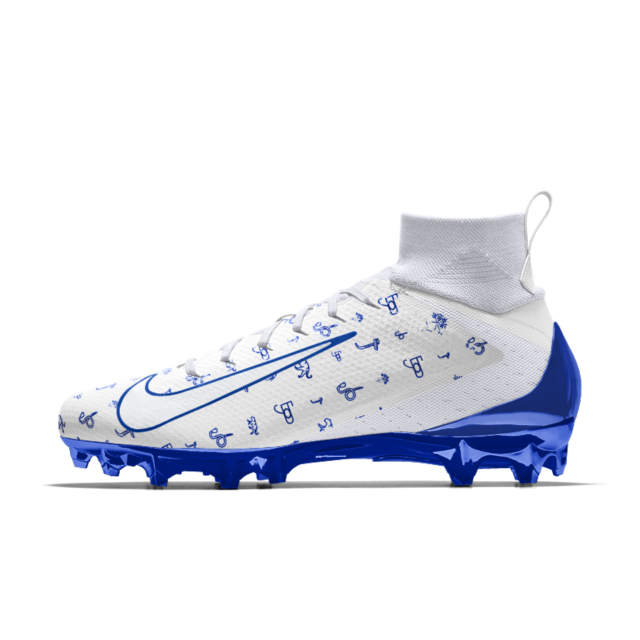 nike cleats untouchable 3