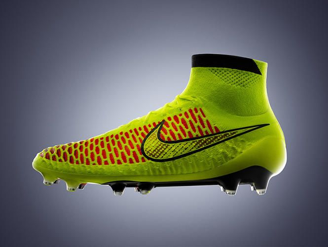 nike soccer cleats flyknit
