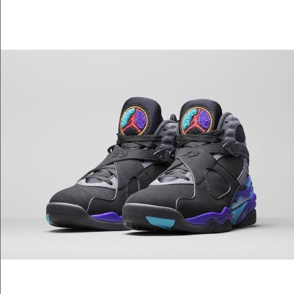 NIKE AIR JORDAN RETRO 8 \