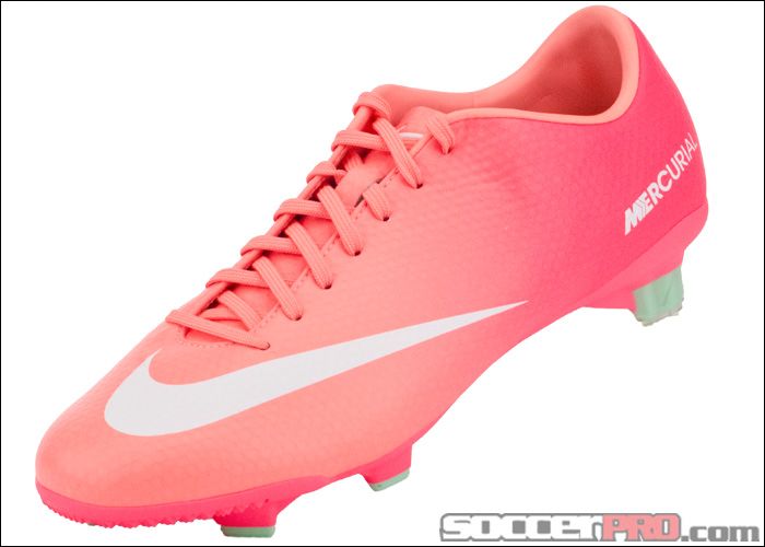 nike football shoes near me