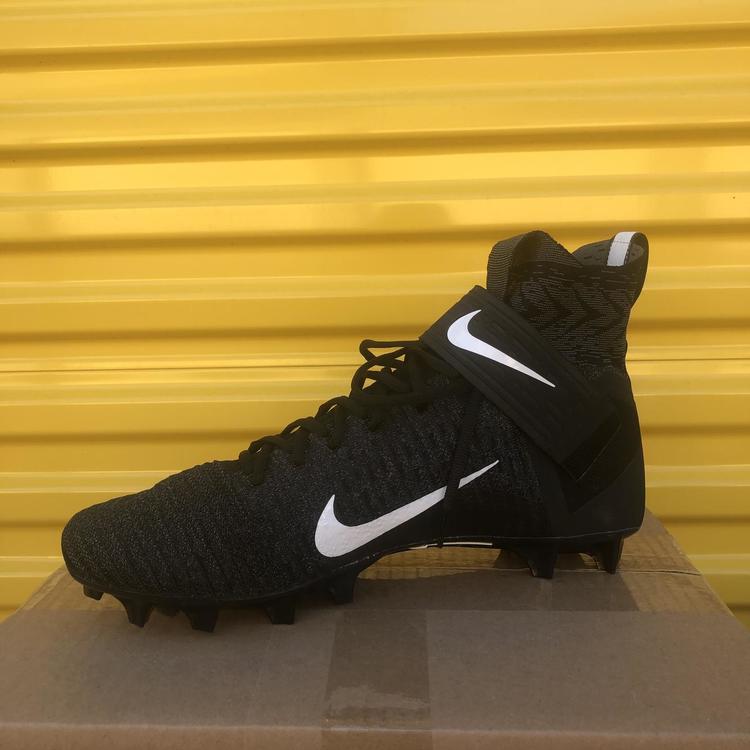 nike alpha menace 2 cleats