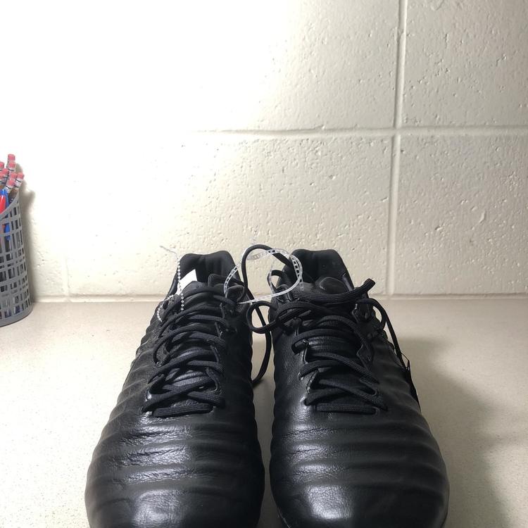 nike tiempo legend turf shoes