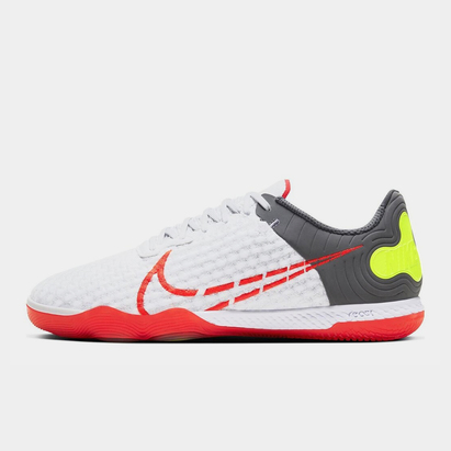 mens nike football trainers