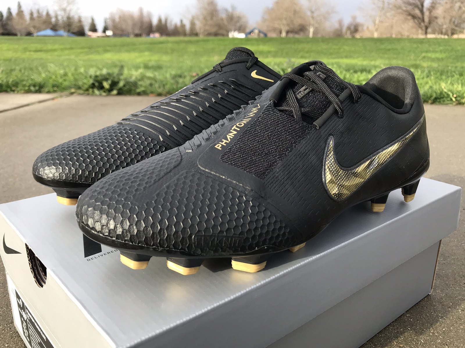 nike phantom elite football boots