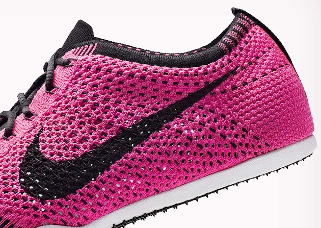 nike soccer cleats flyknit