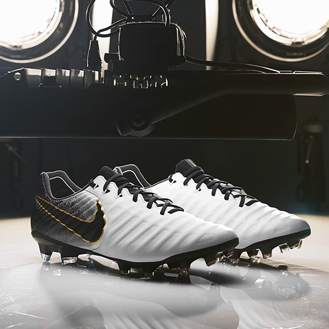 nike tiempo legend 7 flyknit