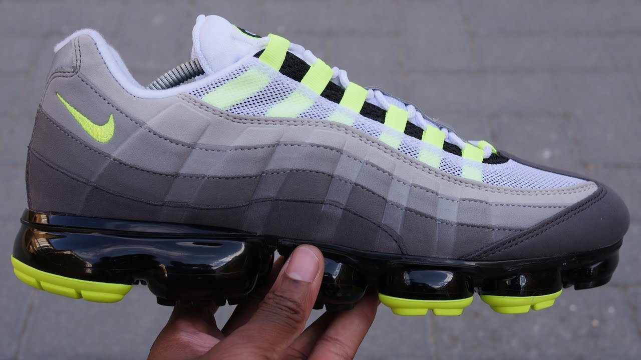 Air Vapormax 95 OG 'Neon' Quick Look 