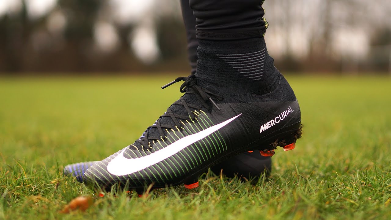 nike soccer boots 2017