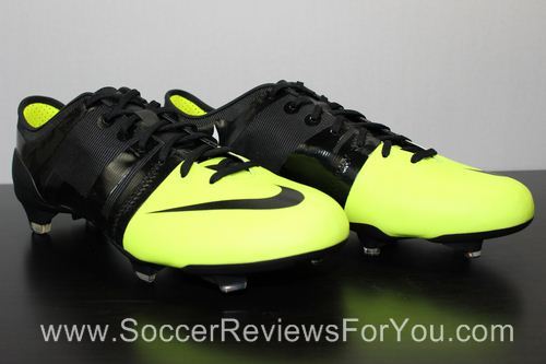 nike green speed soccer cleats
