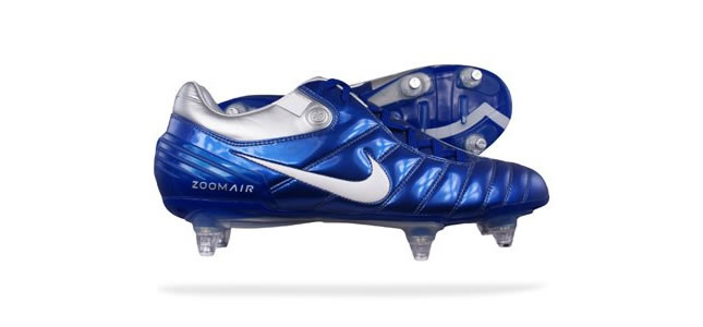 nike 90 soccer boots