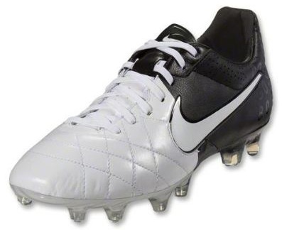 nike football cleats 2012