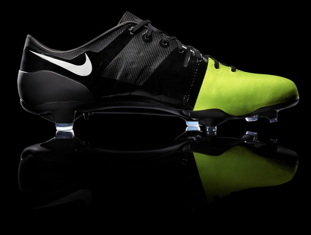 nike green speed soccer cleats
