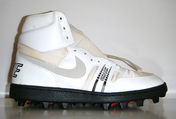 nike football cleats 2012