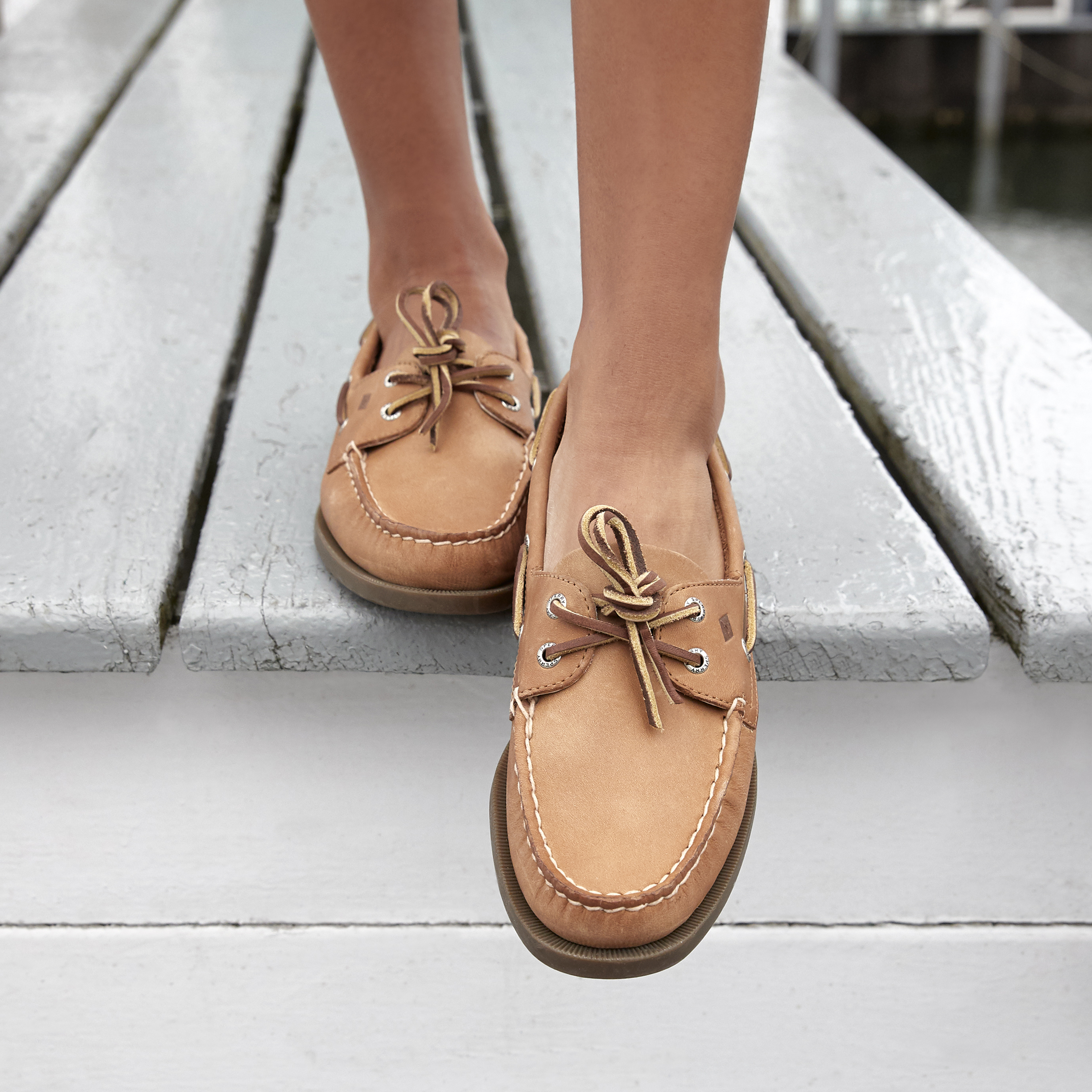 A Guide to Sperry Boat Shoe Sizing 