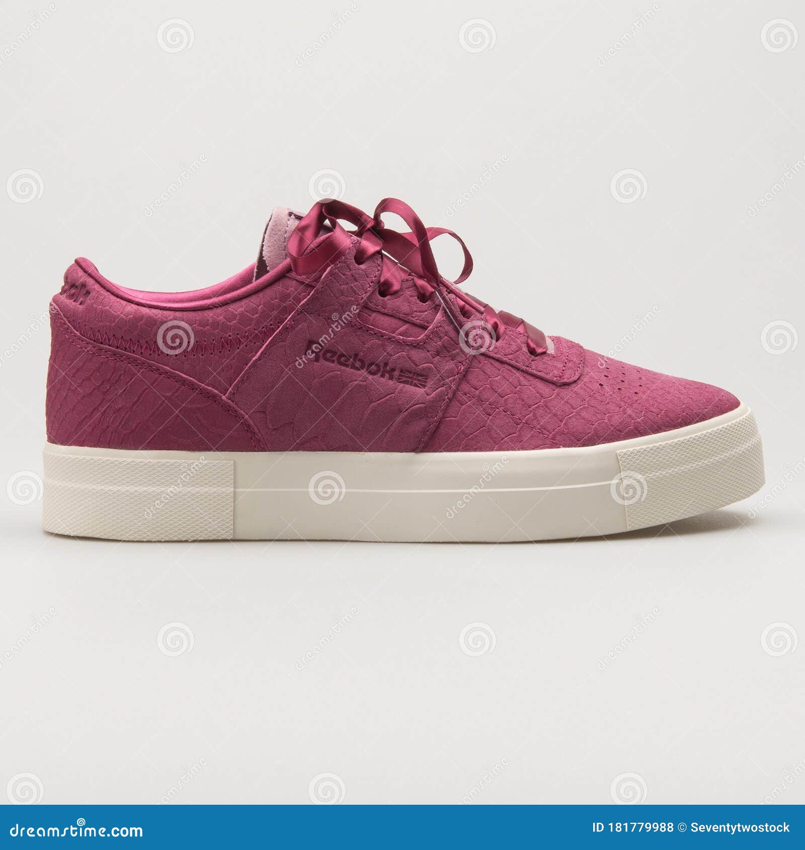 reebok workout lo fvs